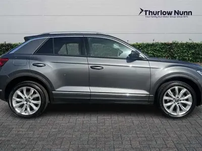 Usado VW T-Roc SEL 150 HP (110 kW) 2021 Cinzento SUV