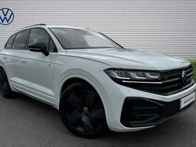 Used VW Touareg Black Edition 286 HP (210 kW) 2026 White SUV