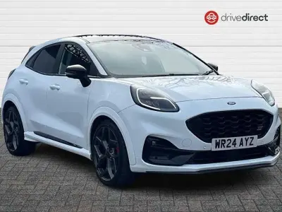 Używany Ford Puma ST 170 KM (125 kW) 2024 Biały SUV