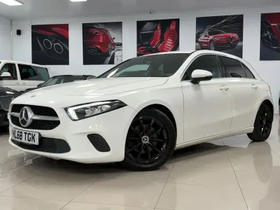 Used Mercedes A180 116 HP (85 kW) 2019 White Hatchback