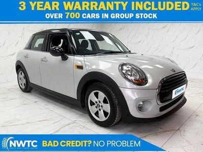 Usado Mini Cooper Hatch 136 HP (100 kW) 2016 Prateado Citadino