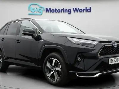 Used Toyota RAV4 Hybrid Design 306 HP (225 kW) 2023 Black SUV