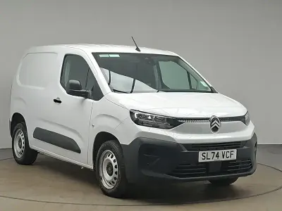 Used Citroën Berlingo 100 HP (73 kW) 2024 White MPV