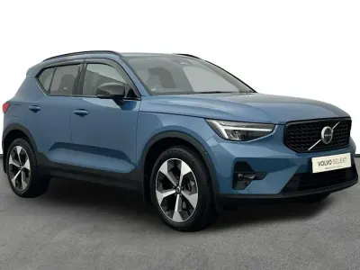 Used Volvo XC40 Plus 161 HP (118 kW) 2025 Blue SUV