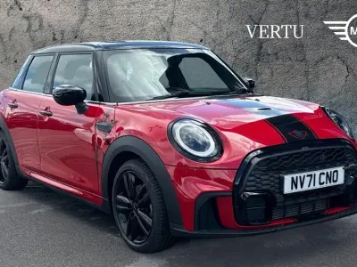 Usado Mini Cooper Sport 136 CV (100 kW) 2021 Rojo Utilitario