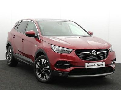 Used Vauxhall Grandland X Sport 130 HP (95 kW) 2018 Red SUV