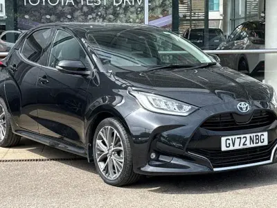 Used Toyota Yaris Hybrid 116 HP (85 kW) 2023 Black Hatchback