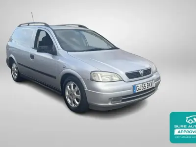Second-hand Vauxhall Astra Sportive 79 CP (58 kW) 2005 Argintiu Van