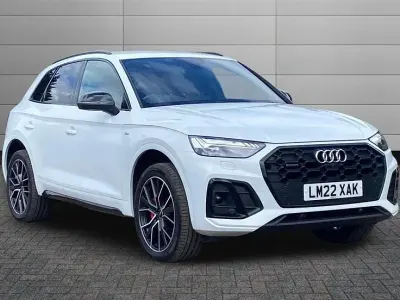 Used Audi Q5 Comfort 204 HP (150 kW) 2022 Glacier white SUV