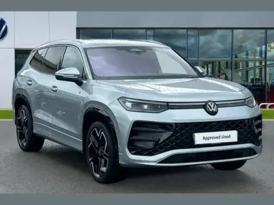 Used VW Tayron R-line 265 HP (194 kW) 2025 Oyster silver metallic SUV