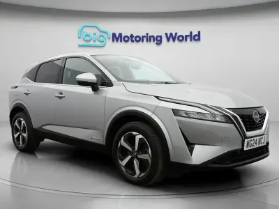 Usado Nissan Qashqai N-Connecta 190 CV (139 kW) 2024 Plateado SUV