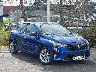 Used Renault Clio V Evolution 143 HP (105 kW) 2024 Blue Hatchback