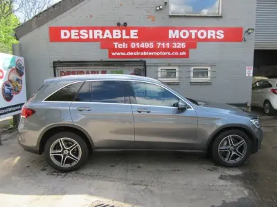 Używany Mercedes GLC220 AMG line 194 KM (142 kW) 2019 Szary Kombi