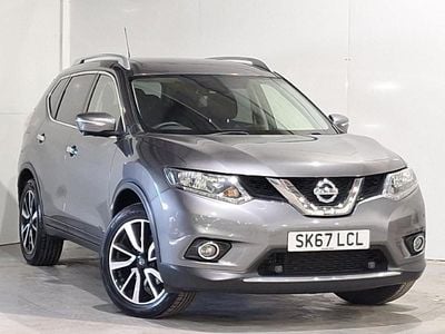 Używany Nissan X-Trail N-Vision 163 KM (119 kW) 2017 Szary SUV