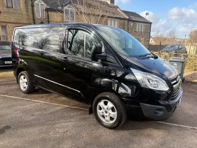 Used Ford Transit Custom Limited 130 HP (95 kW) 2017 Black Van