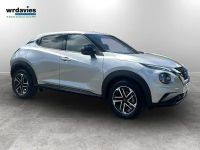 Used Nissan Juke N-Connecta 114 HP (83 kW) 2025 Blade silver SUV