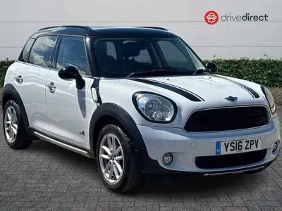 Used Mini Cooper D Countryman 112 HP (82 kW) 2016 White SUV