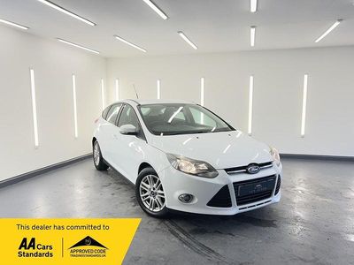 Used Ford Focus Titanium 2012 White Hatchback
