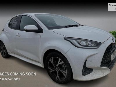 Used Toyota Yaris Hybrid Design 2024 White Hatchback