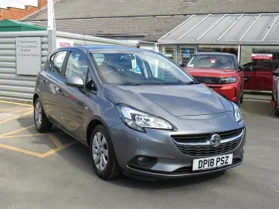 Używany Vauxhall Corsa Design Edition 90 KM (66 kW) 2018 Szary Hatchback