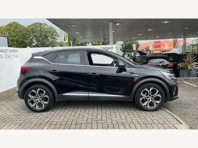 Used Renault Captur SE 2022 Black SUV