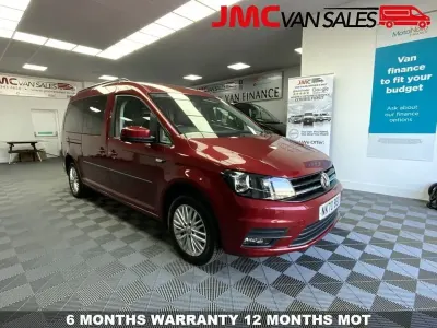 Usado VW Caddy Life 102 HP (75 kW) 2020 Vermelho Monovolume