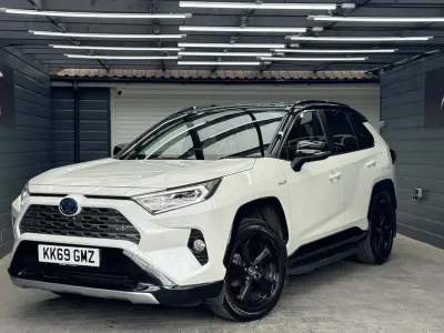 Used Toyota RAV4 Hybrid 2020 White SUV