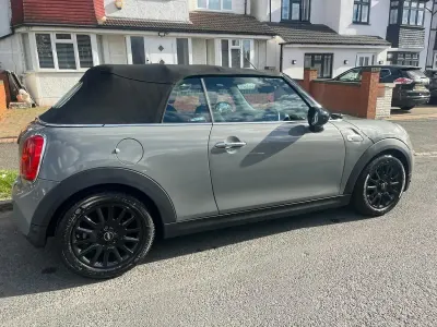 Begagnad Mini Cooper Cabriolet