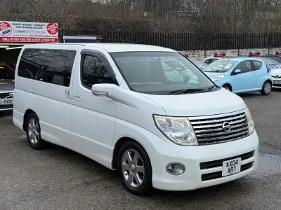 Usado Nissan Elgrand