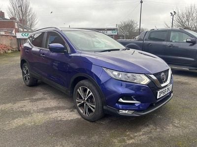 Używany Nissan Qashqai N-Connecta 115 KM (84 kW) 2018 Niebieski SUV