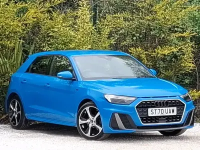 Usado Audi A1 S-Line 110 HP (80 kW) 2020 Azul SUV
