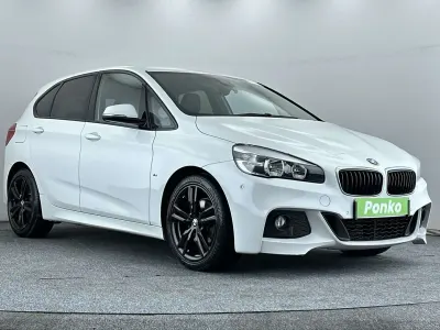 Begagnad BMW 220 M Sport 2018 Vit Minibuss