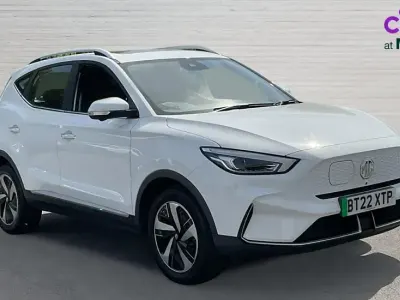 Used MG ZS Trophy 114 kW (156 HP) 2022 White SUV