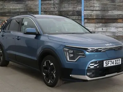 Used Kia e-Niro 2024 Blue SUV