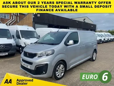 Used Peugeot Expert 120 HP (88 kW) 2019 Silver Van