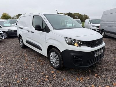 White Used 2021 Peugeot Partner MPV | £4,995 (Fair price)