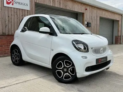 Used Smart ForTwo Coupé Premium 90 HP (66 kW) 2016 White Coupe