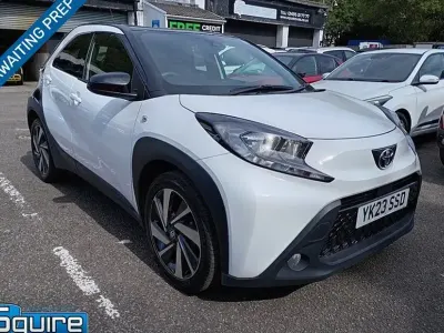 Used Toyota Aygo X 72 HP (52 kW) 2023 White SUV