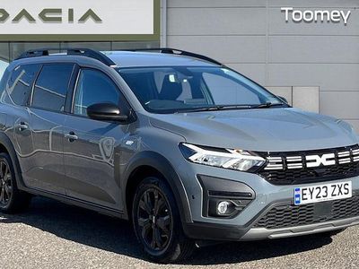 Used Dacia Jogger Extreme 110 HP (80 kW) 2023 Grey MPV