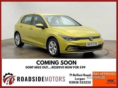 Used VW Golf VIII Life 115 HP (84 kW) 2022 Yellow Hatchback