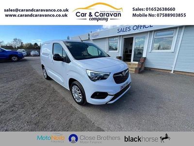 Used Vauxhall Combo S 100 HP (73 kW) 2023 White MPV