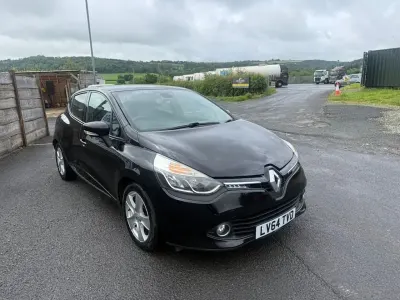 Used Renault Clio IV Dynamique 90 HP (66 kW) 2014 Black Hatchback
