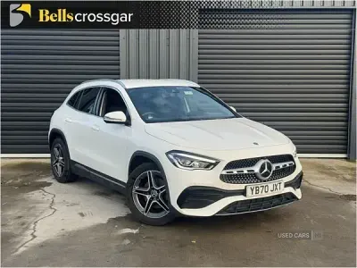 Käytetty Mercedes GLA200 Executive 150 HP (110 kW) 2021 Valkoinen Katumaasturi