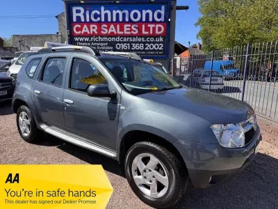 Second-hand Dacia Duster Lauréate 110 CP (80 kW) 2014 Gri SUV