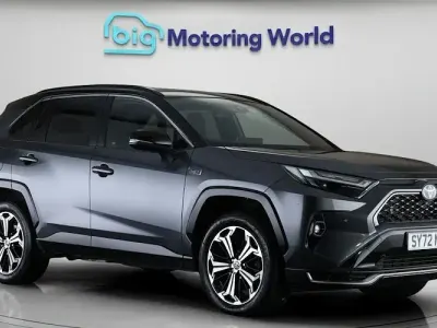 Usado Toyota RAV4 306 HP (225 kW) 2022 Cinzento SUV