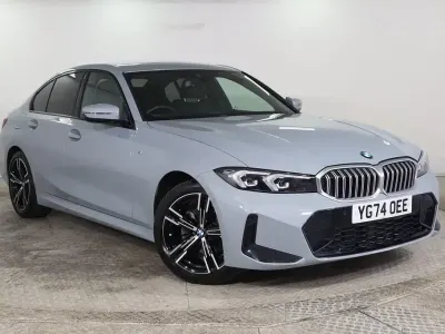 Begagnad BMW 320 M Sport 2024 Grå Sedan