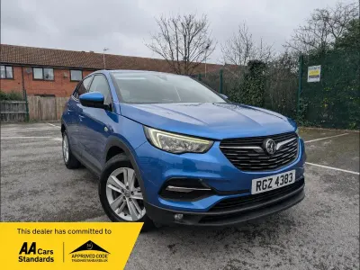 Used Vauxhall Grandland X S 130 HP (95 kW) 2020 Blue SUV
