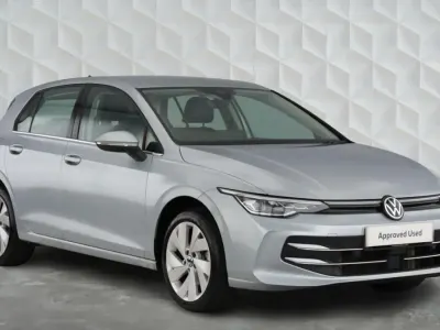 Used VW Golf VIII Style 150 HP (110 kW) 2025 Silver Hatchback