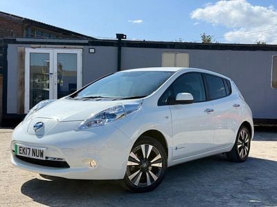 Begagnad Nissan Leaf Tekna 80 kW (109 HK) 2017 Vit Halvkombi