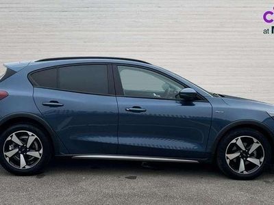 Used Ford Focus Active 125 HP (91 kW) 2022 Blue Hatchback